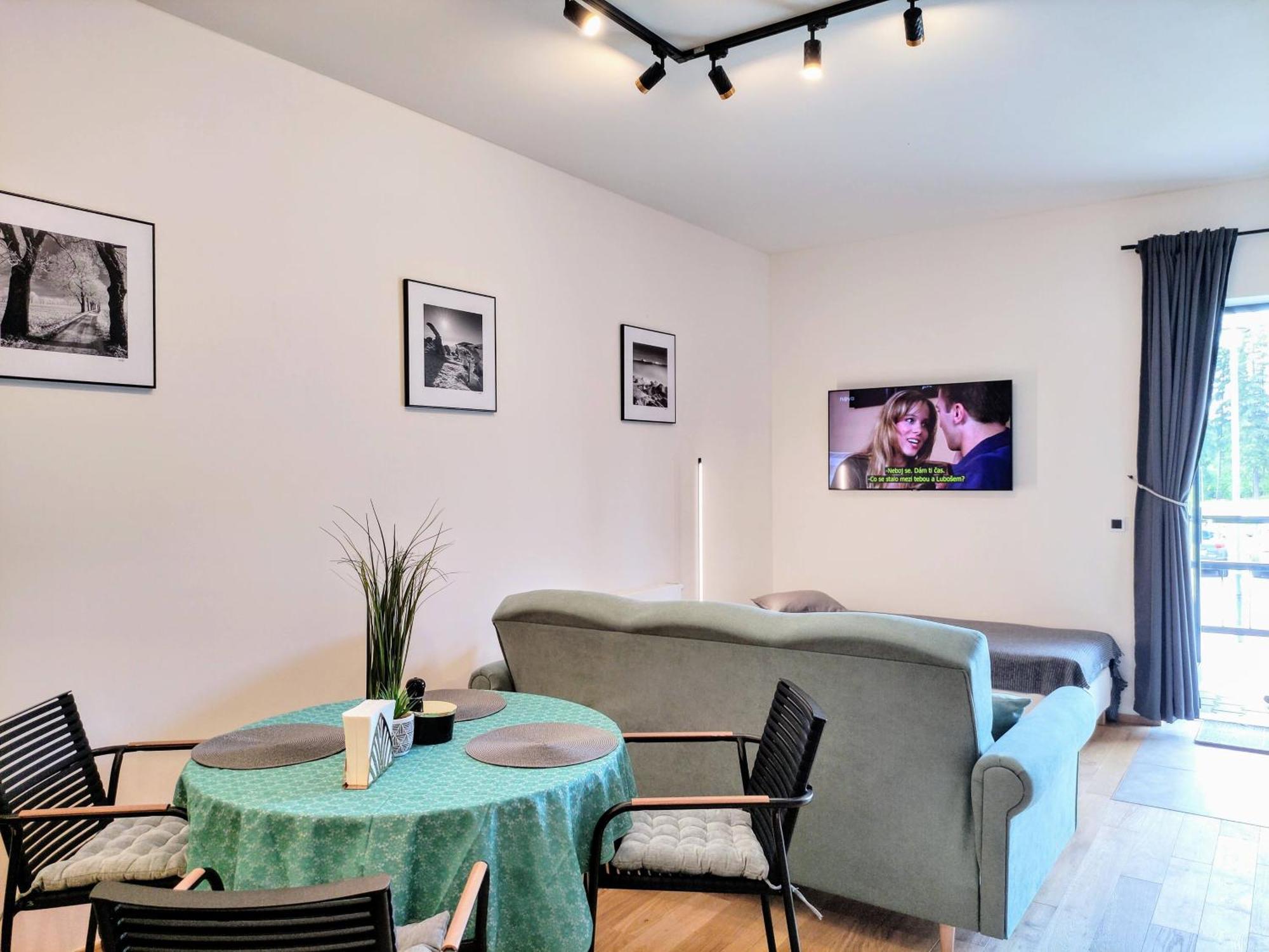 Grand Spa Harrachov: Luxury Wellness Apartment with Jacuzzi & Sauna Room photo